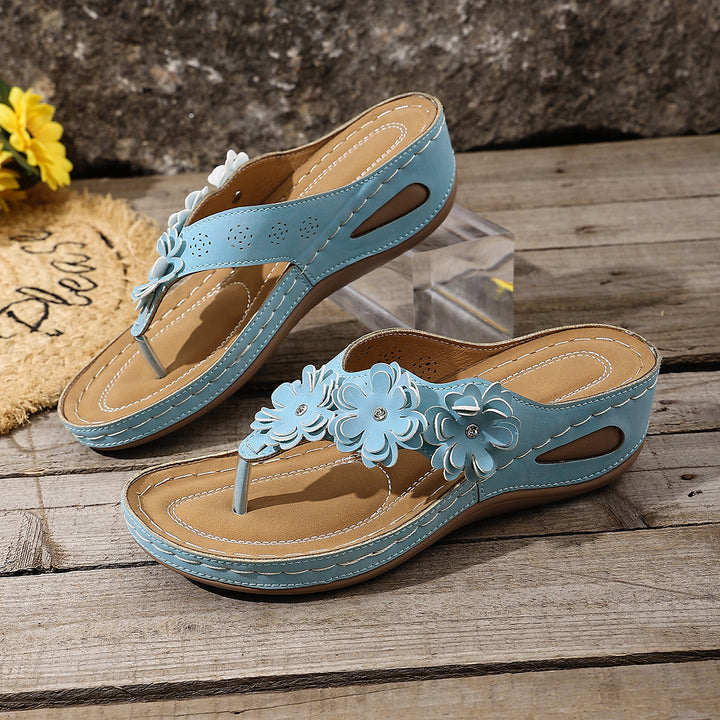 Women's Floral Comfort Wedge Flip-Flop Sandals – Lightweight Cushioned Summer Slides