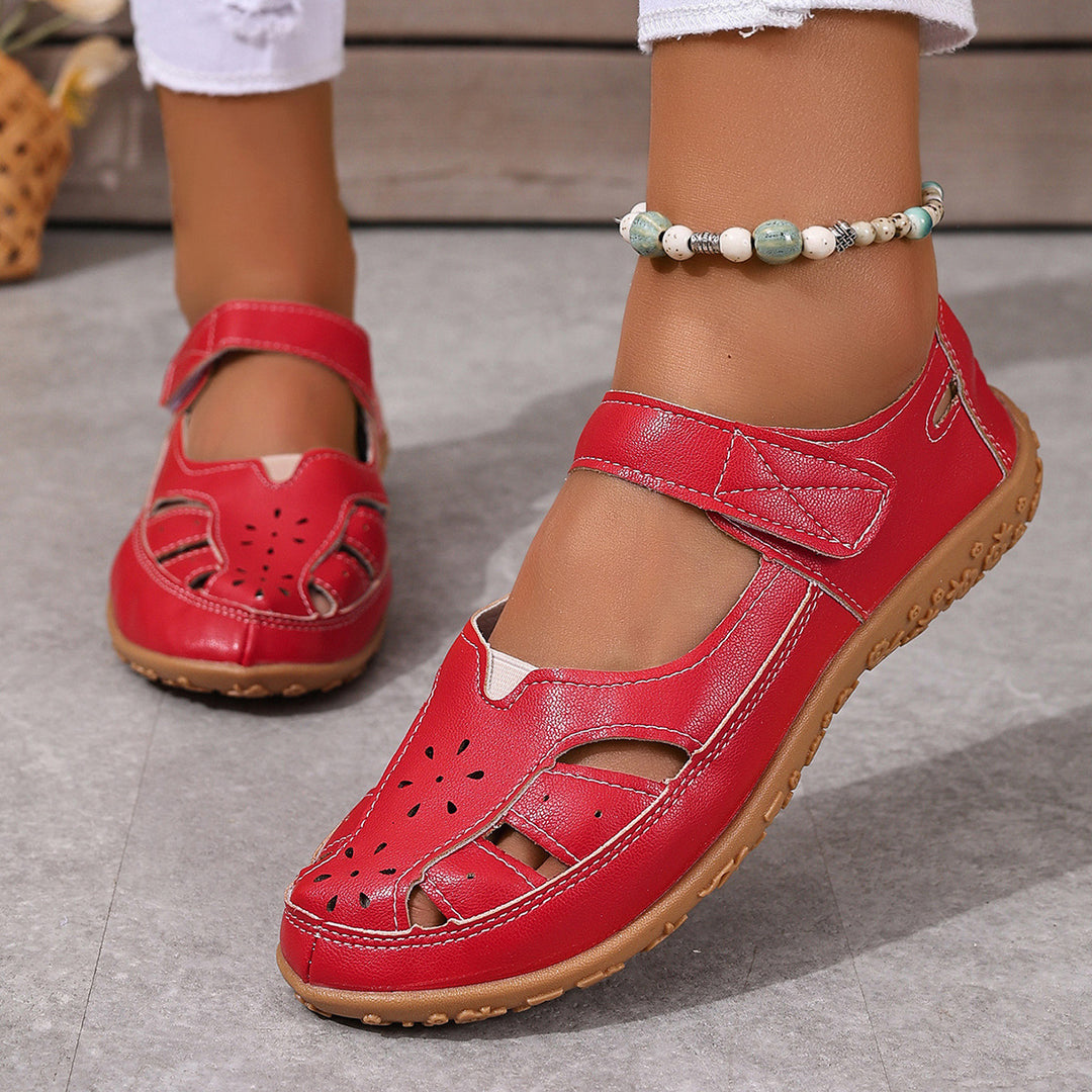 Women's Closed-Toe Comfort Sandals – Breathable Hook & Loop Walking Shoes