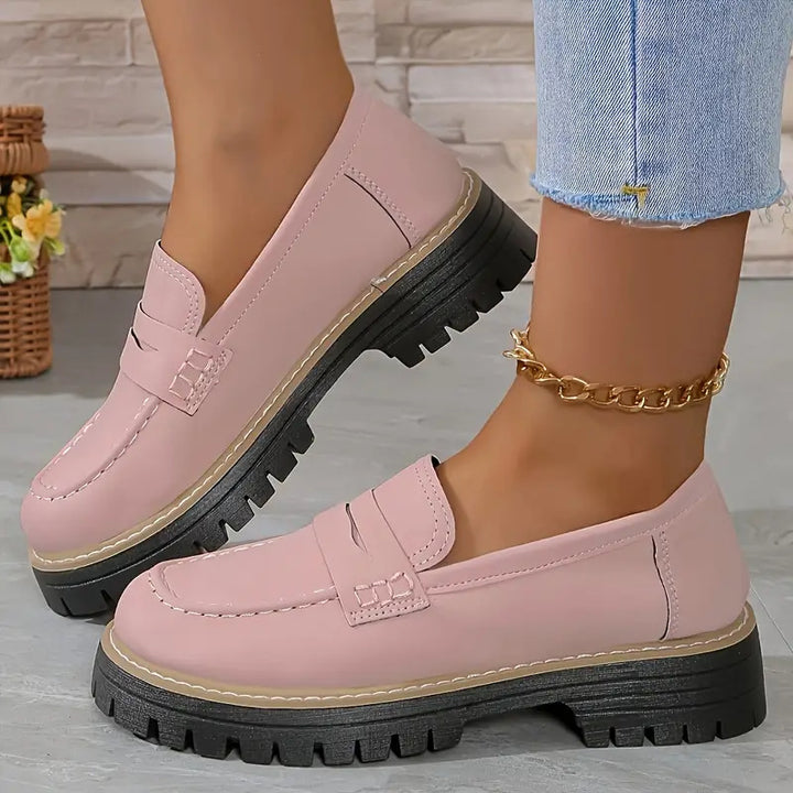 Women's Comfortable Everyday Loafers – Cushioned Platform Sole with Timeless Style
