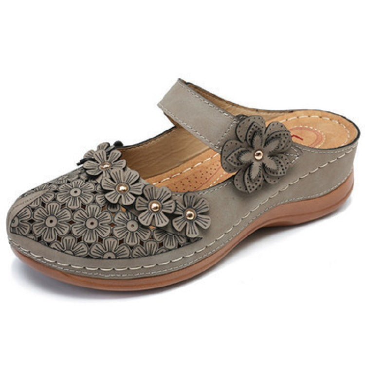 Women's Leather Retro Flower Sandals