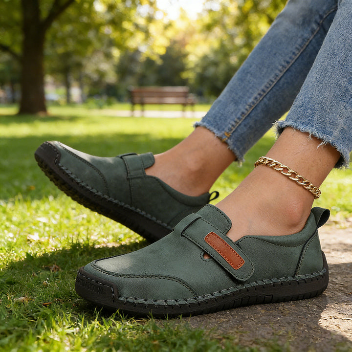 Women's Vintage Hand-Stitched Walking Shoes – Comfortable Casual Everyday Shoes