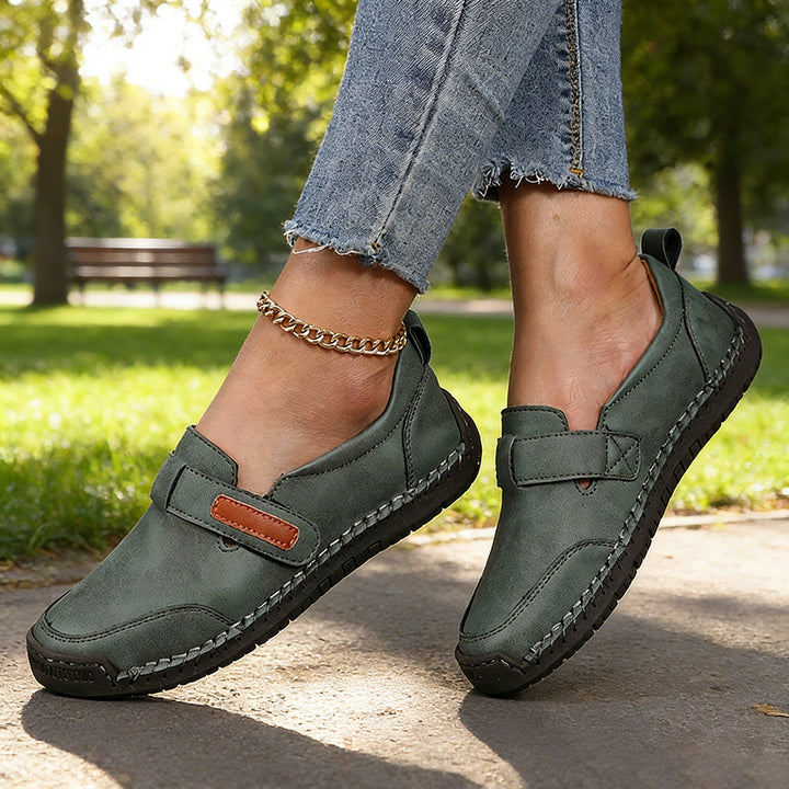 Women's Vintage Hand-Stitched Walking Shoes – Comfortable Casual Everyday Shoes